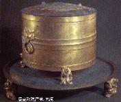 Bronze container with several layers, Han
